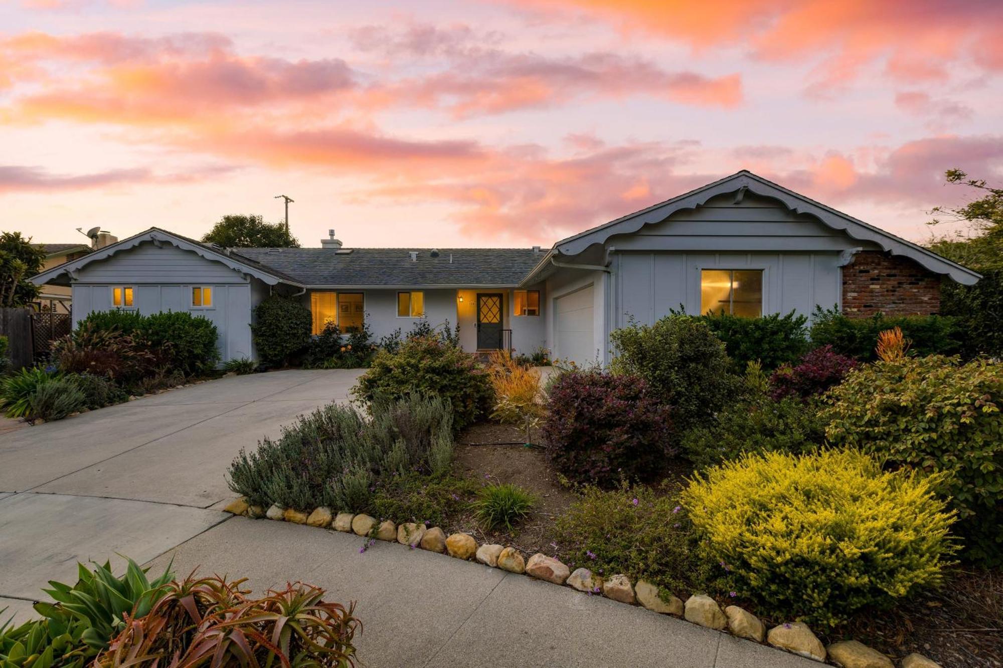 Goleta Getaway By Avantstay Private Backyard 1.5Mi To The Beach Santa Barbara Buitenkant foto