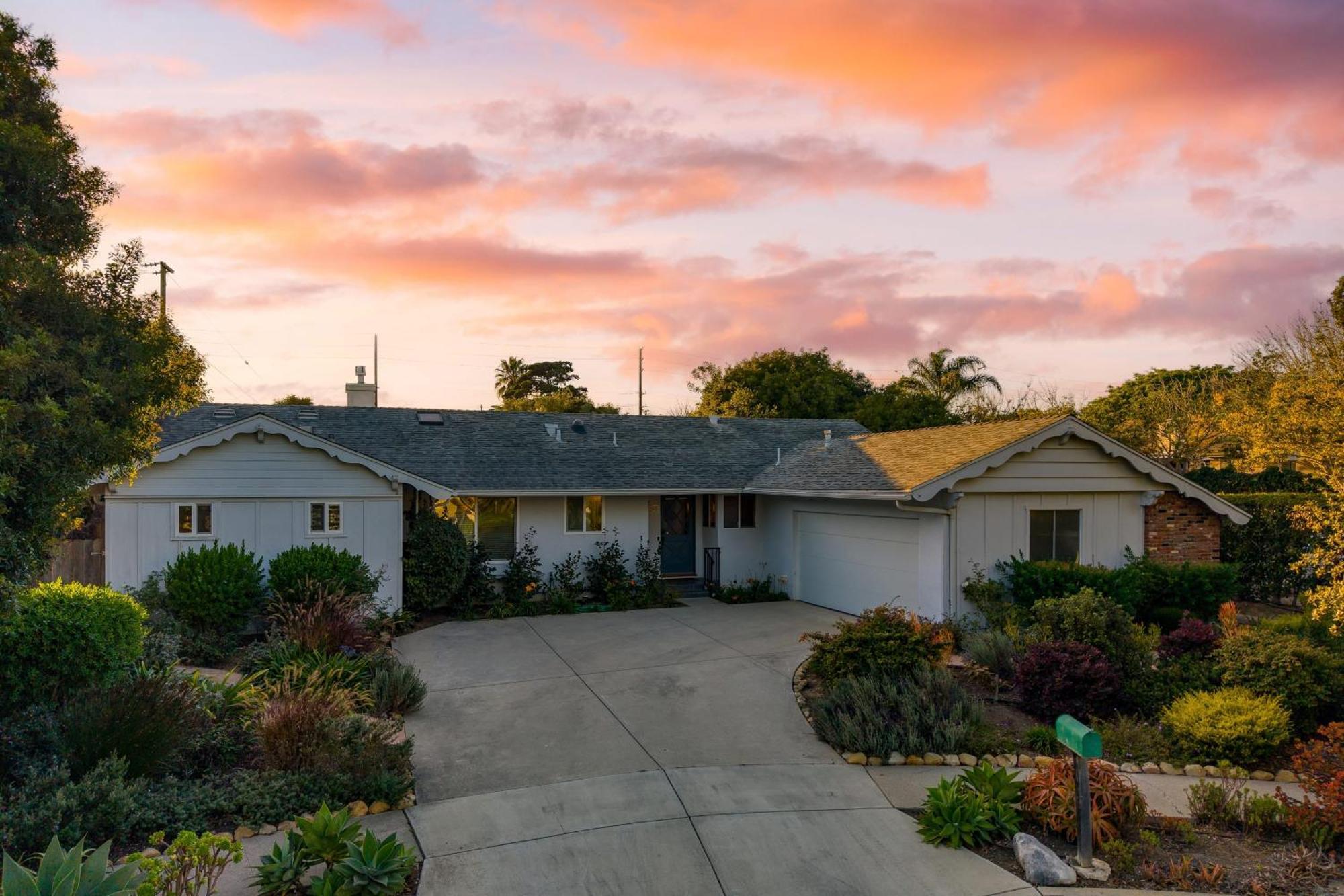 Goleta Getaway By Avantstay Private Backyard 1.5Mi To The Beach Santa Barbara Buitenkant foto